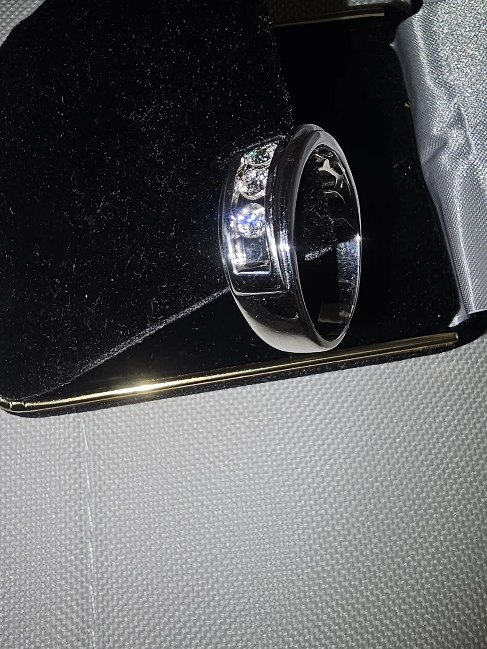 Men's White Gold Wedding Band. 2k In Diamonds